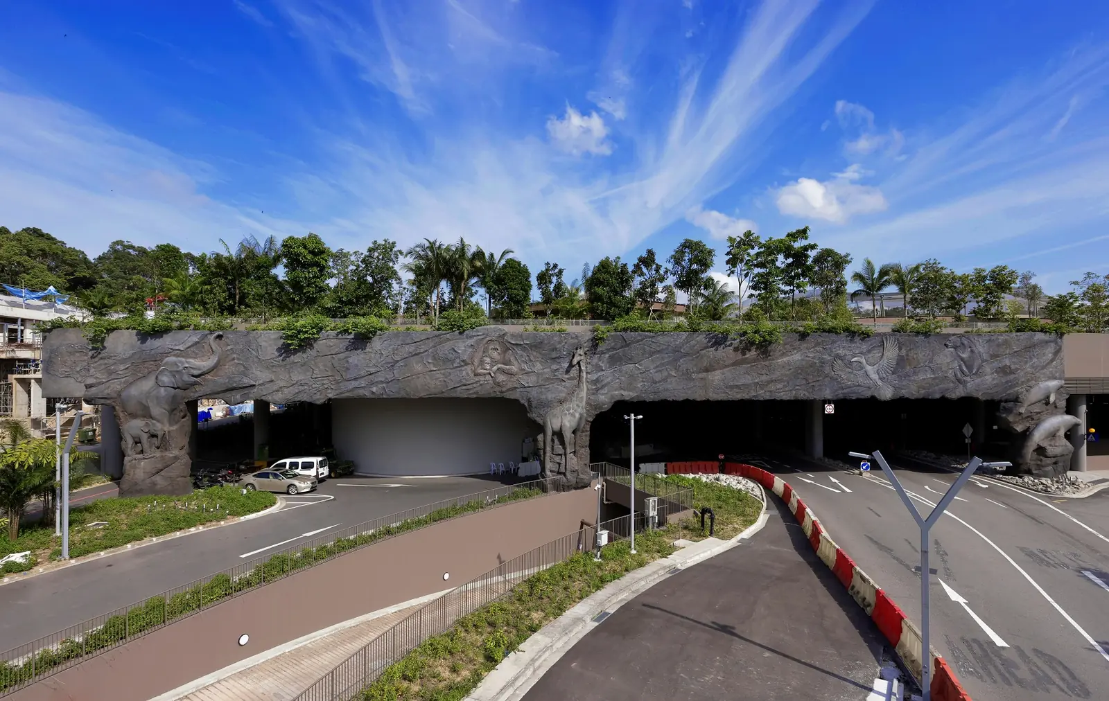 Singapore Zoo — Forest Gateway at Singapore Zoo, Singapore