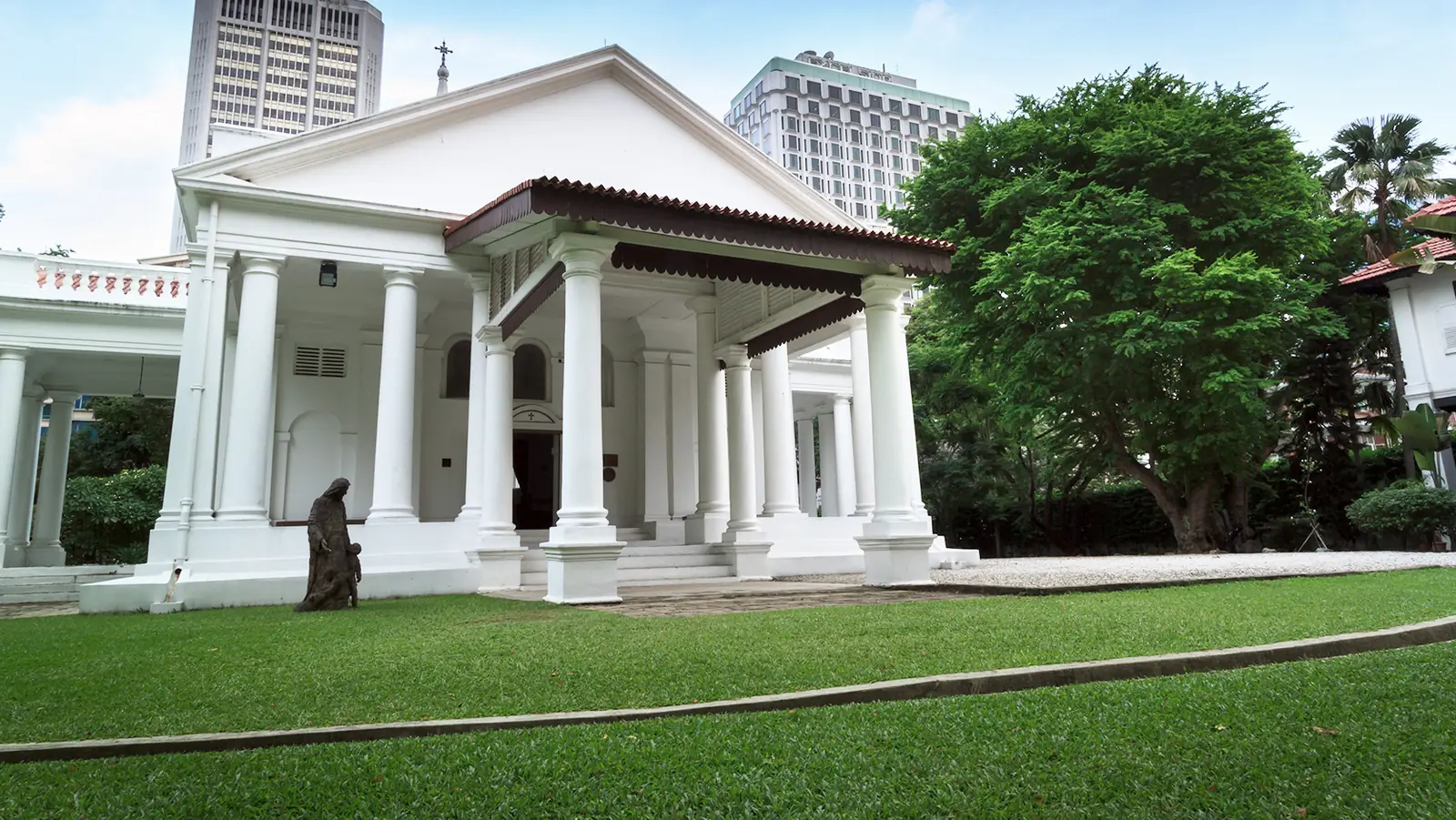 Armenian Church — The Armenian Church in Singapore is a 19th-century architectural masterpiece.